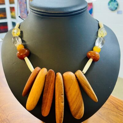 Wood, Agate, Bone - Jewellery Unique - Larissa Hale